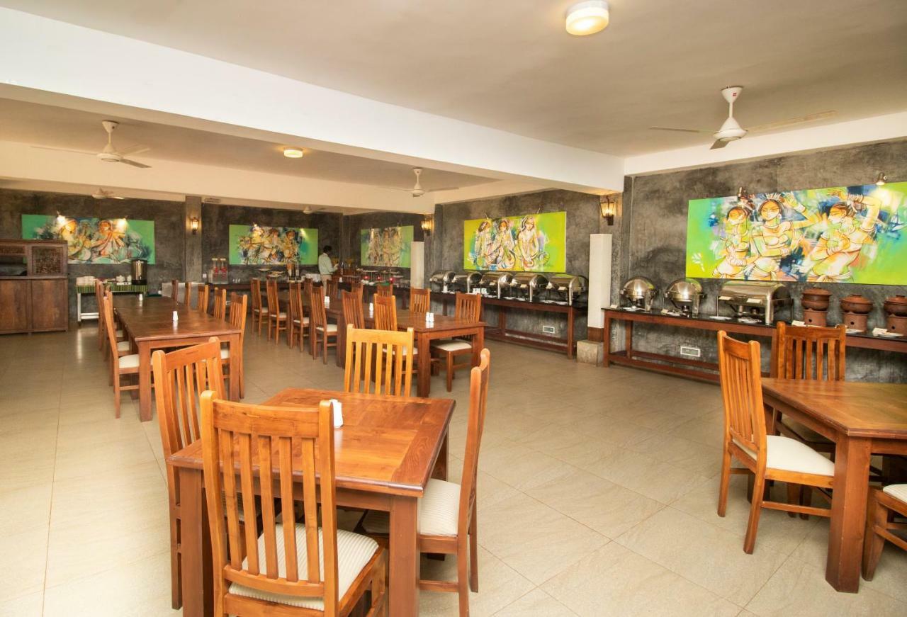Amaara Forest Hotel Sigiriya Exterior photo